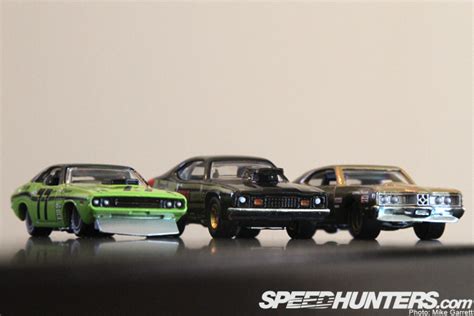 Hot Wheels 3 vintage speed racer cars - town-green.com