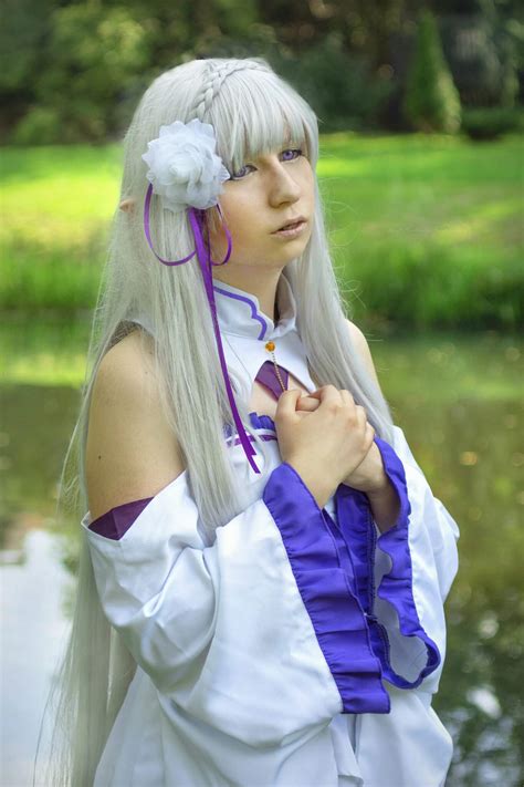 Emilia from Re: Zero | Cosplay Amino