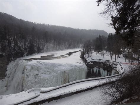 Winter wonderland: Letchworth State Park attracts visitors with frozen beauty | Top Story ...