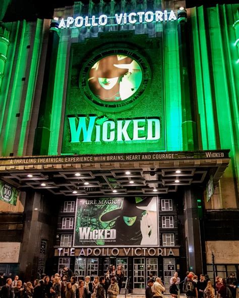 6 Reasons To See Wicked in London’s West End. Like, Now.