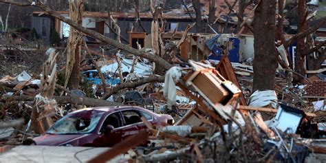 Photos, Debris From Washington, Illinois Tornado Turning Up In Yards ...