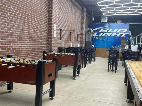 “Game Over” Arcade, Bar/Restaurant Now Open In Alton | RiverBender.com