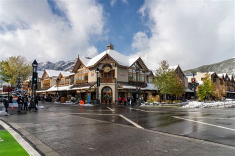 950+ Banff Downtown Stock Photos, Pictures & Royalty-Free Images - iStock