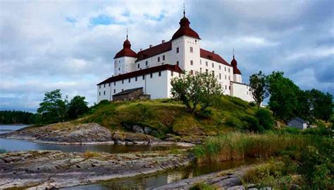 Best Castles in Sweden - Historic European Castles