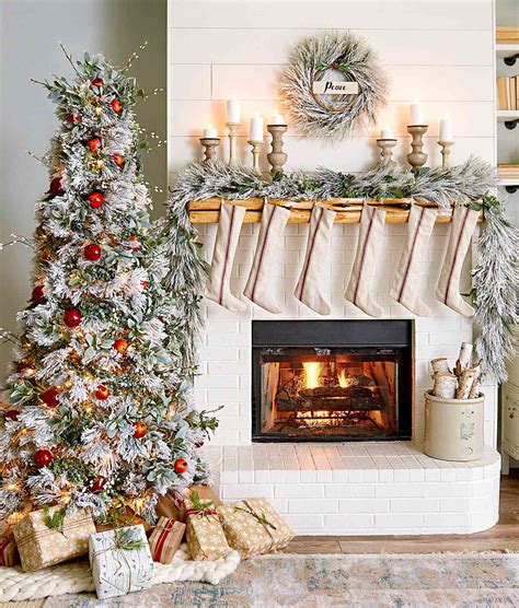 23 Farmhouse Christmas Decor Ideas to Make Your Space More Festive