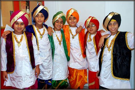 Bhangra boys from Punjab.. Bhangra dance is a folk dance of Punjab!! | Bhangra outfit, Indian ...