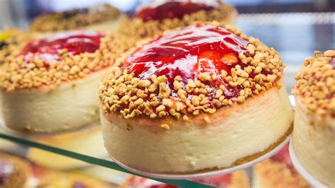 Costco Fans Are Pumped About The Iconic Cheesecake Hitting Stores