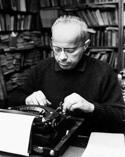 The Beautiful Mind-Bending of Stanislaw Lem | The New Yorker