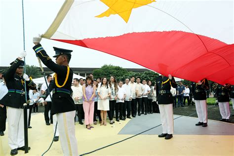 Ilocos Norte Gov. leads the Sigaw ng Pugad Lawin Celebration | Photos ...