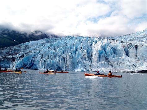 Sea Kayak to Columbia Glacier - GoNorth Alaska