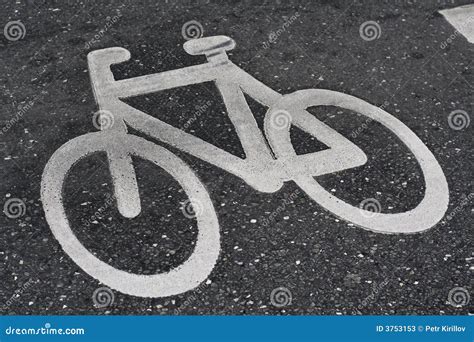 Bicycle sign on the road stock image. Image of travel - 3753153