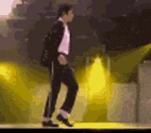 Michael Jackson Moonwalk GIFs | Tenor