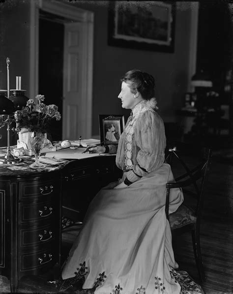 First Lady Edith Roosevelt, wife of Theodore Roosevelt | Presidential history, Theodore, First lady