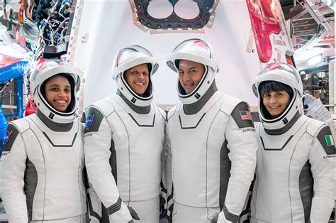 Meet the astronauts of SpaceX's Crew-4 mission for NASA | Space