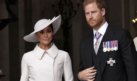 Prince Harry 'wants to rent a place' at Kensington Palace but William ...