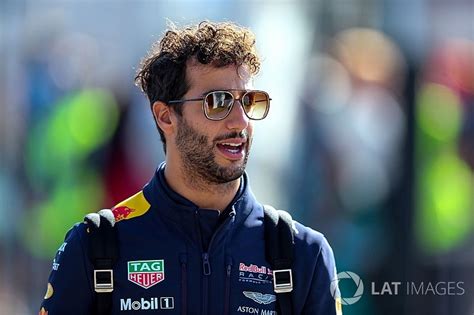 Ricciardo: Red Bull needs 2018 title bid to keep me