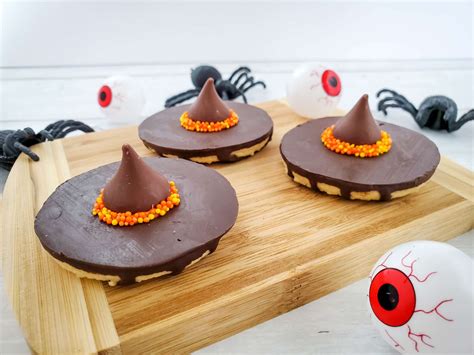 Halloween Witch Hat Cookies - Outnumbered 3 to 1