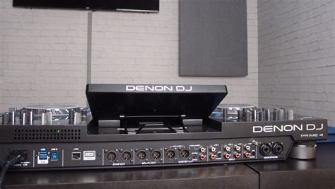 Test: Denon DJ Prime 4, Standalone DJ-System - AMAZONA.de