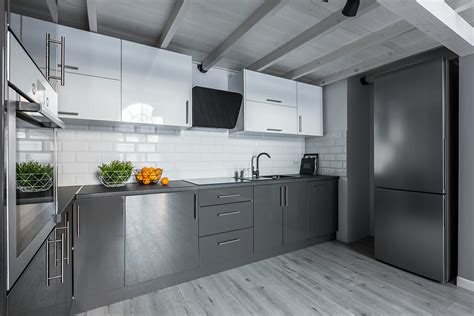 Is Grey the new colour of choice for Kitchens? - Ross's Discount Home Centre