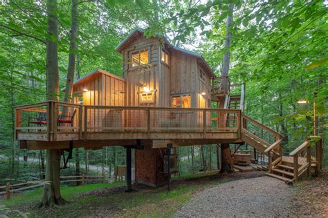 Hocking Hills Treehouse Cabins - Hocking Hills Cottages and Cabins