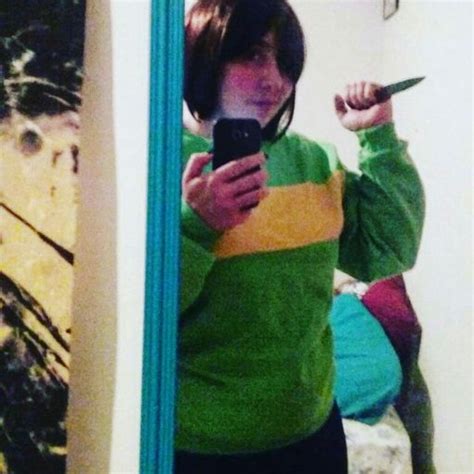 Chara Cosplay | Cosplay Amino