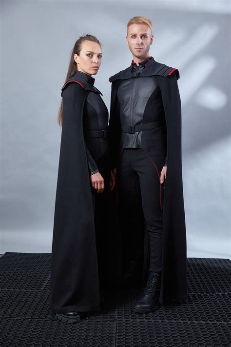 Star wars inquisitor cosplay outfit, tailcoat, cape and arm bracers ...