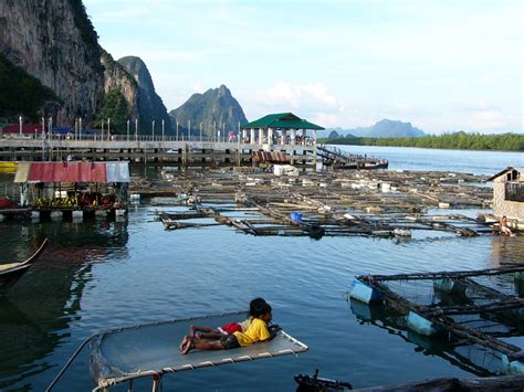 Gallery of Ko Panyi: A Floating Village in Thailand - 8