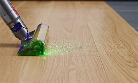 The new Dyson flagship V15 Detect has a Laser Dust Detection system » Gadget Flow