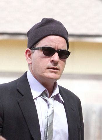 Charlie Sheen Ordered To Appear In Court Monday On Domestic Violence ...