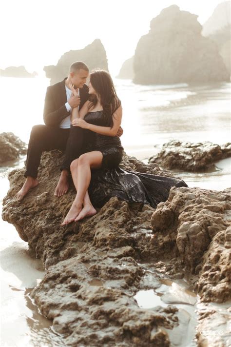 El Matador Beach Engagement Photos | Agape House Studio