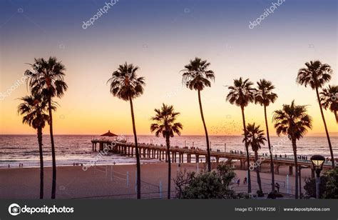 Manhattan Beach Pier Sunset Los Angeles California — Stock Photo © chones #177647256