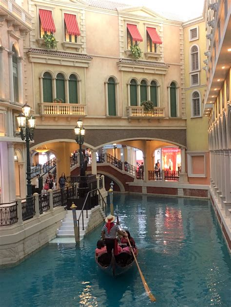 travelBulletin | Macau --- Gondolas at the Venetian Macau resort Photo ...