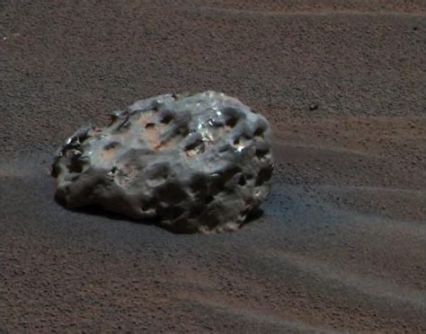 Curiosity Finds a Melted Space Metal Meteorite on the Surface of Mars ...