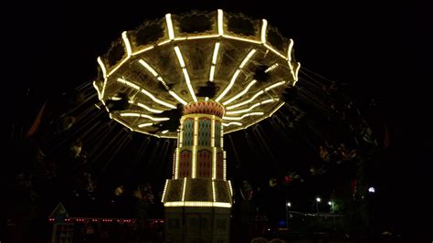 Busch Gardens Williamsburg - Night Air Carousel - YouTube