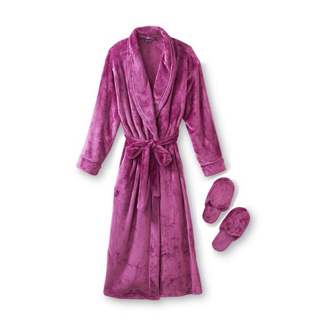 Covington Women's Plus Robe & Slippers