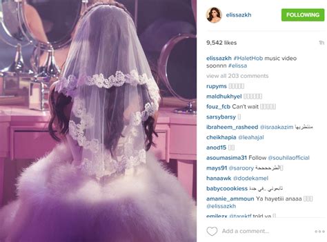 Elissa Shares Picture in Wedding Dress | Arabia Weddings