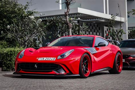 Ferrari F12 - Red Gloss wrap | WrapStyle