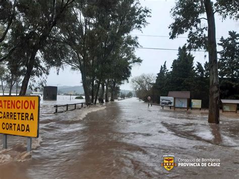 Spain – Dozens Rescued After Flash Floods in South – FloodList