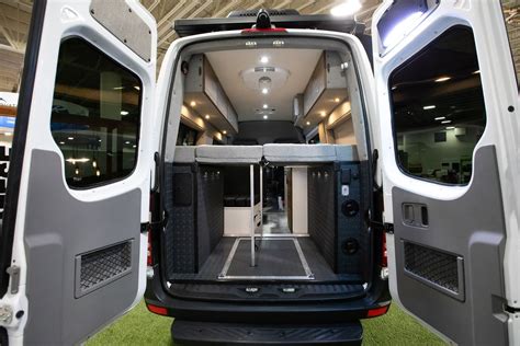 Four-wheel-drive camper van is prepped for off-grid adventure - Curbed