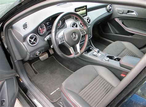 2015 Mercedes-Benz GLA 45 AMG Review – WHEELS.ca