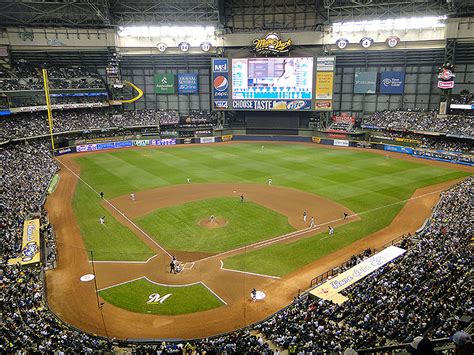 Karen Huff: Milwaukee Brewers Stadium Capacity