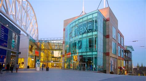 Bullring Shopping Centre in Birmingham City Centre | Expedia.co.in