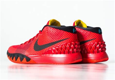 Kyrie 1 Deceptive Red - Tag | SneakerNews.com