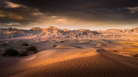 Download Sand Sand Dune Landscape Nature Desert 4k Ultra HD Wallpaper