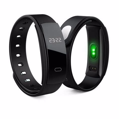 Fitness Tracker Bluetooth Waterproof Sports Wristband for IOS & Android ...