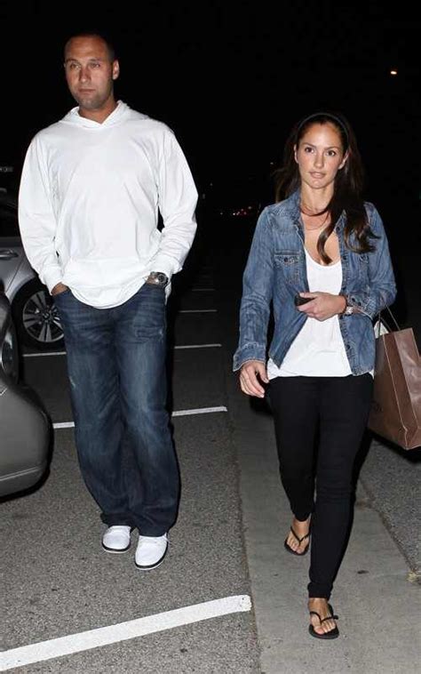 Celebrity World Update: Minka Kelly and Derek Jeter Split