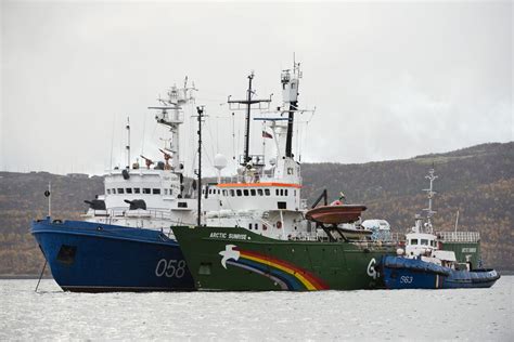 Greenpeace Activists To Be Held 2 Months For Arctic Oil Protest | Occupy.com