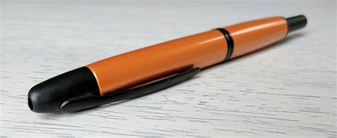 Pilot Vanishing Point Fountain Pen Review — A Better Desk