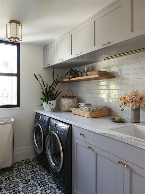 Small Laundry and Mudroom Ideas: Maximize Your Space and Simplify Your Routine!