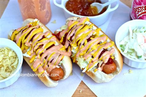 Colombian Hot Dogs (Perro Caliente Colombiano) | My Colombian Recipes